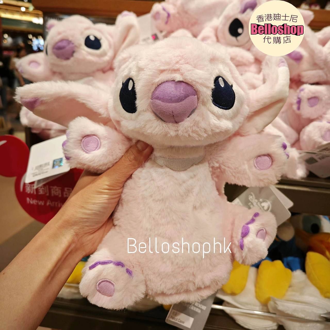 上海限定☆]Disneyエンジェルファーキャップ - メルカリ - 帽子