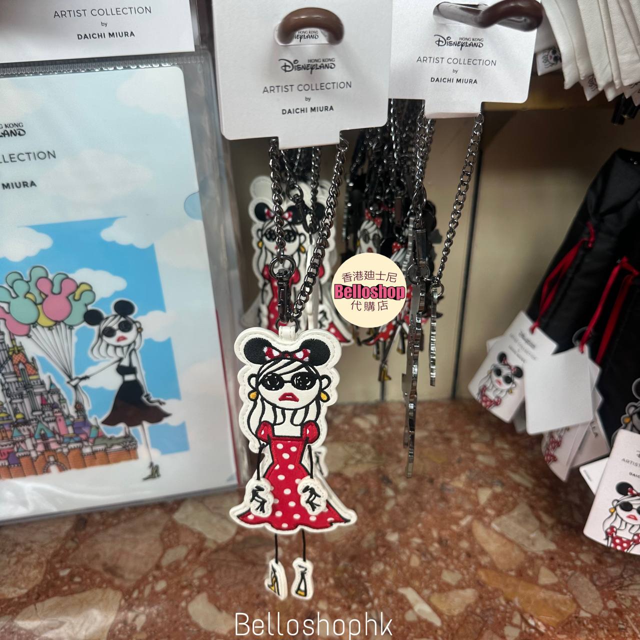 フランドール ガラガラくじ金賞　6U⭐︎直筆サイン入り　A3イラストフィルム•額装 Hong Kong Disneyland | BELLOSHOPHK LIMITED