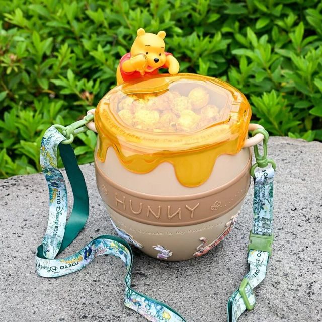 TDR - Winnie The Pooh and Honey Pot Popcorn Bucket | BELLOSHOPHK